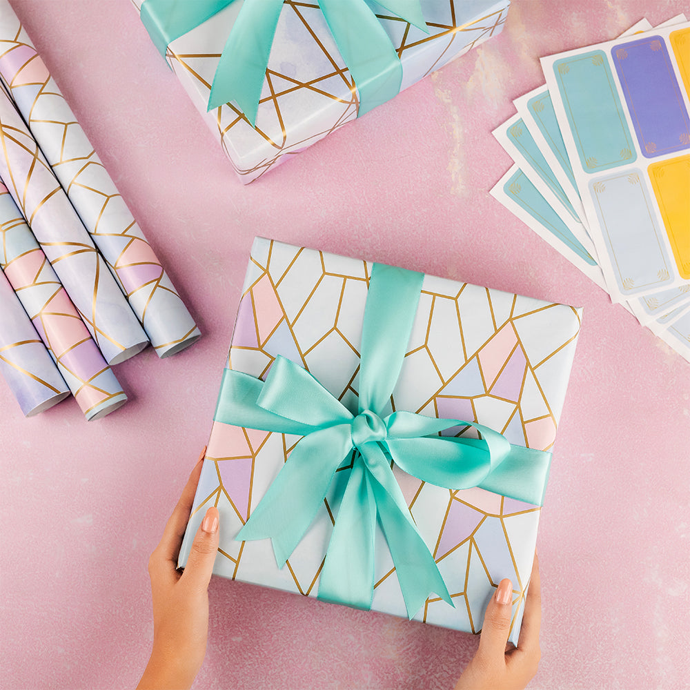 Gift wrap - blue with lines design