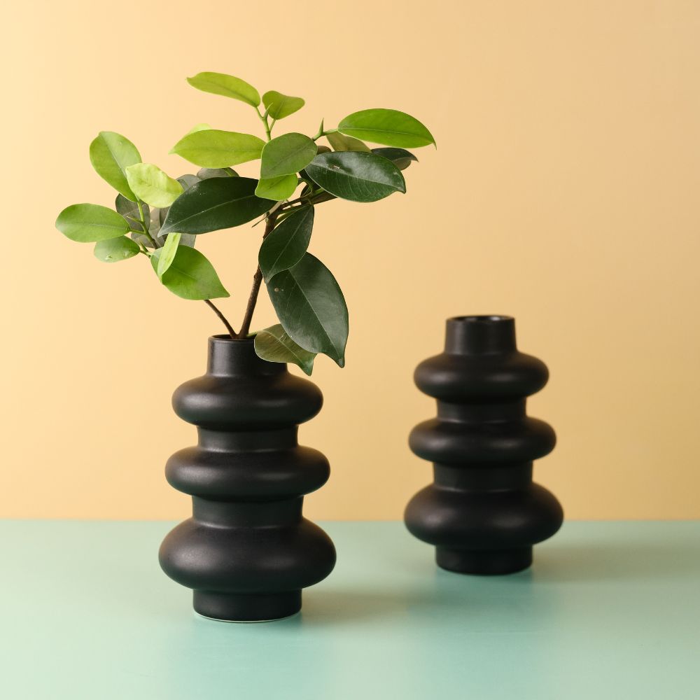 Black Wave Vase